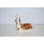 Royal Crown Derby - Lama with gold stopper