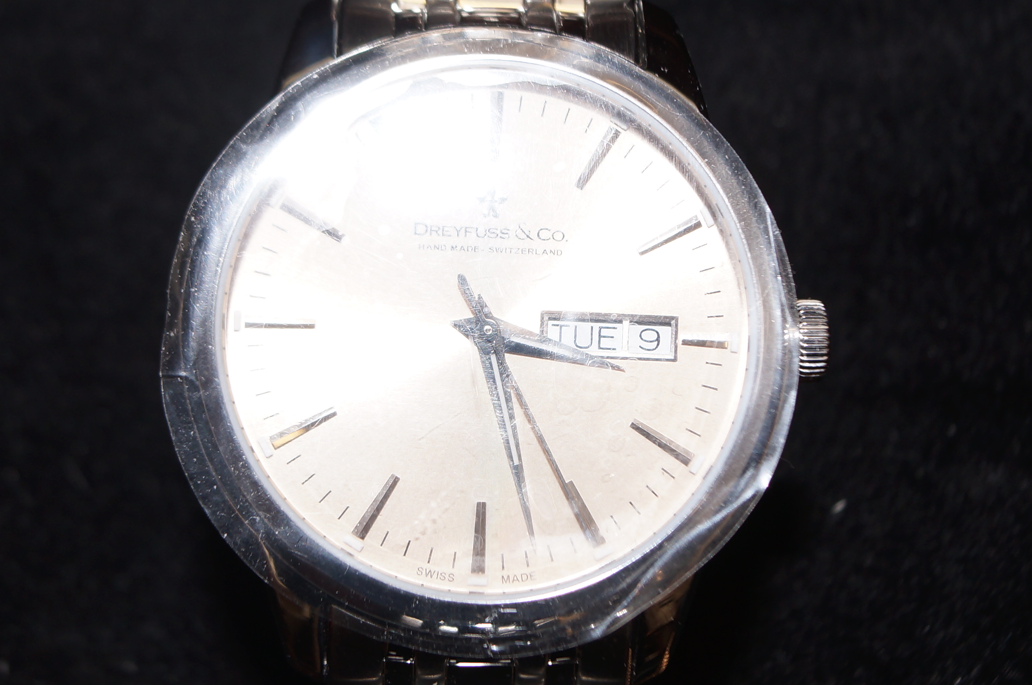 Gents Dreyfuss wristwatch day/date contained withi - Image 2 of 3