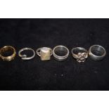 6 Silver dress rings