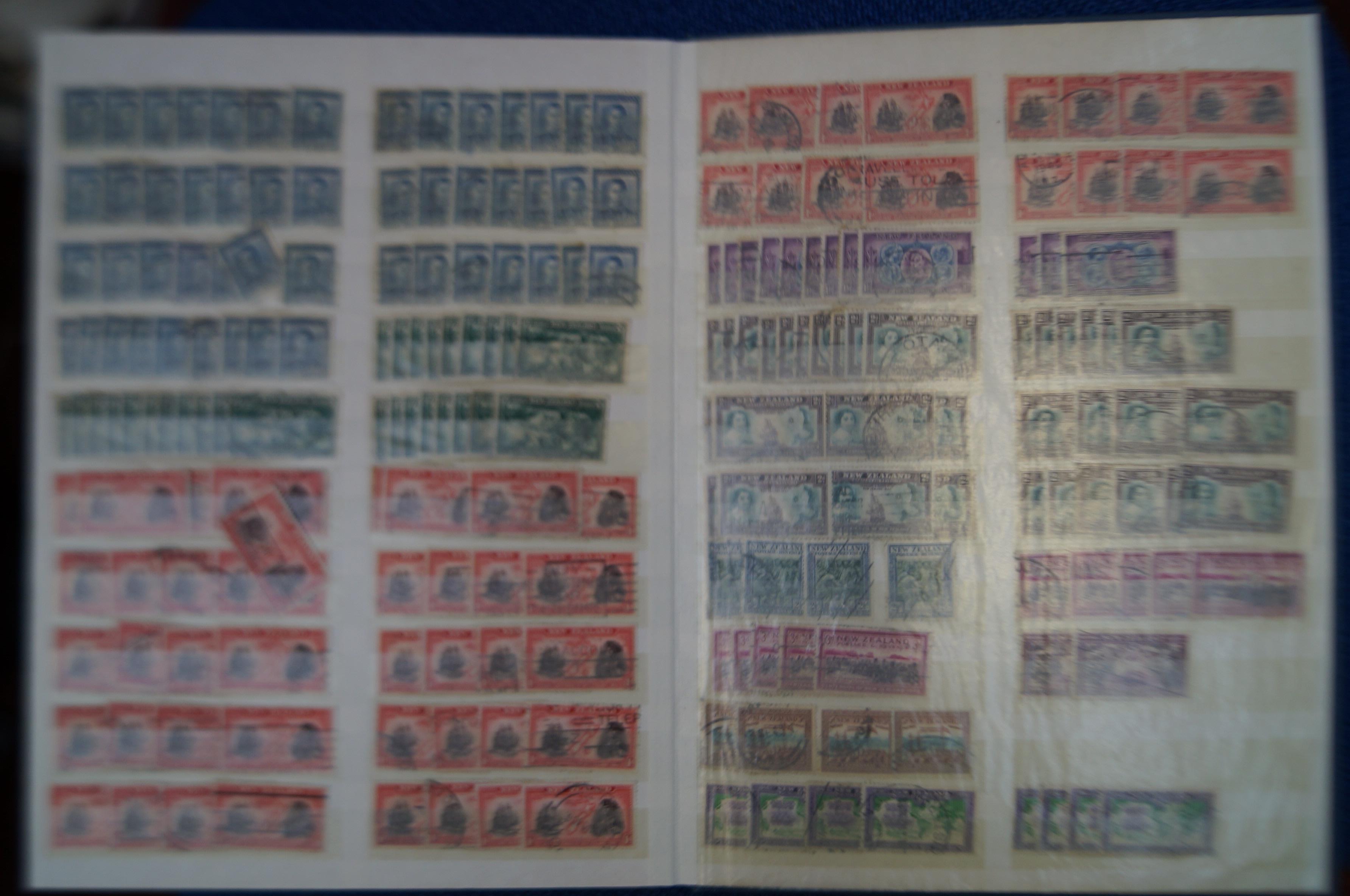 2 Stock Albums of early New Zealand Stamps to incl - Image 4 of 12