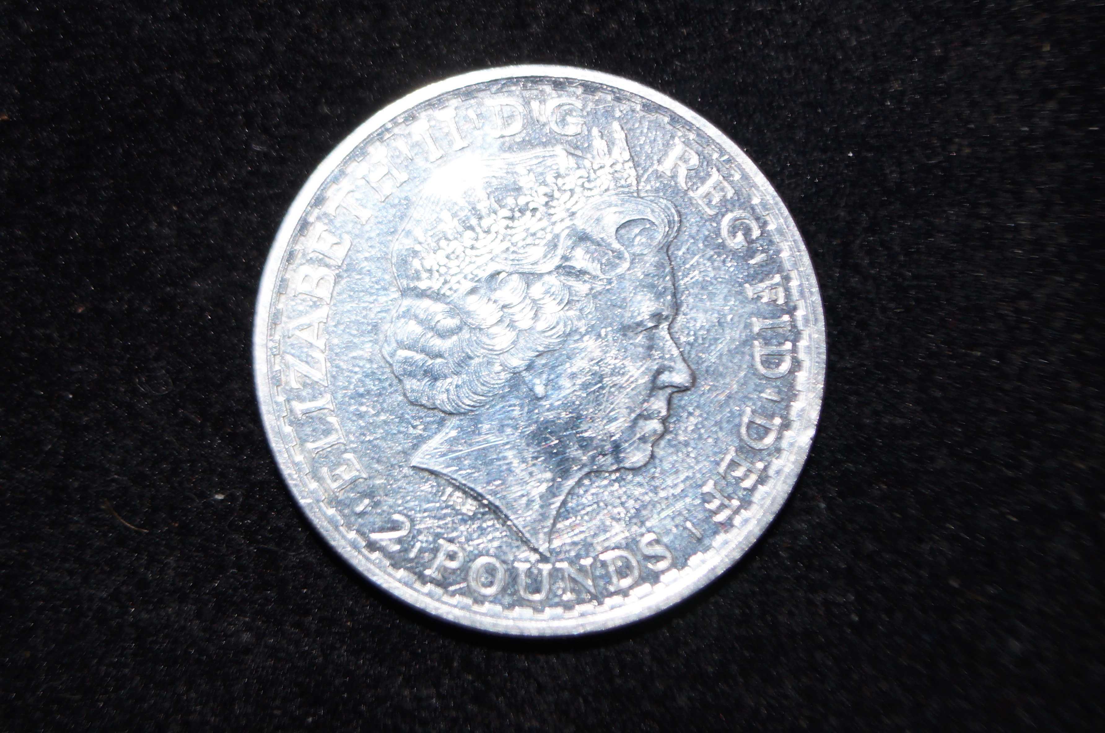 Elizabeth II 1oz silver coin