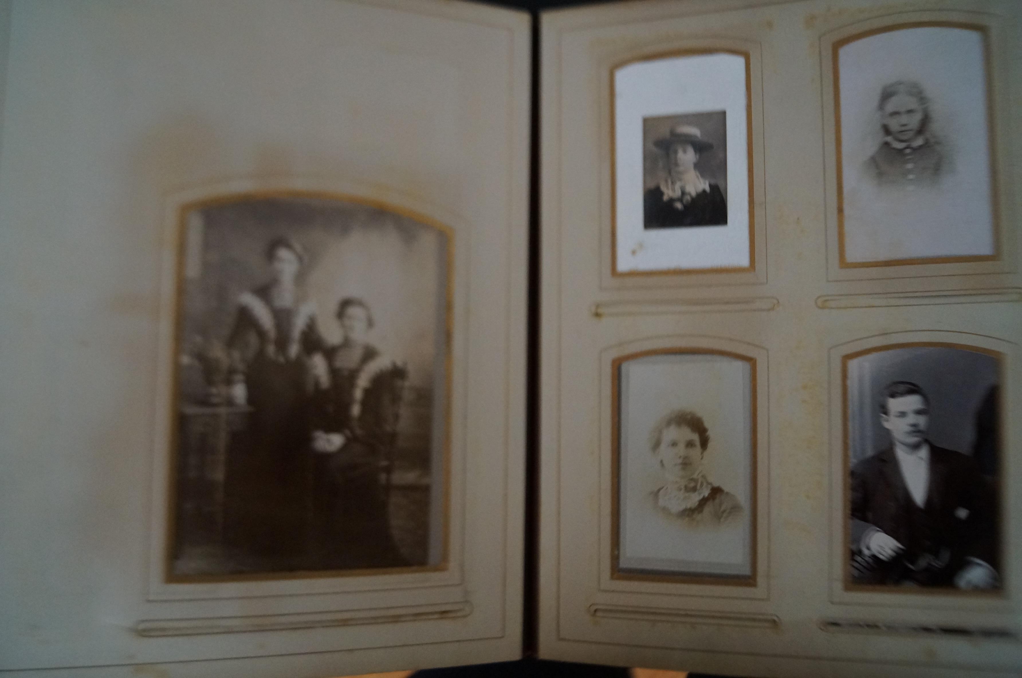 Edwardian photograph album, many photographs - Image 3 of 5