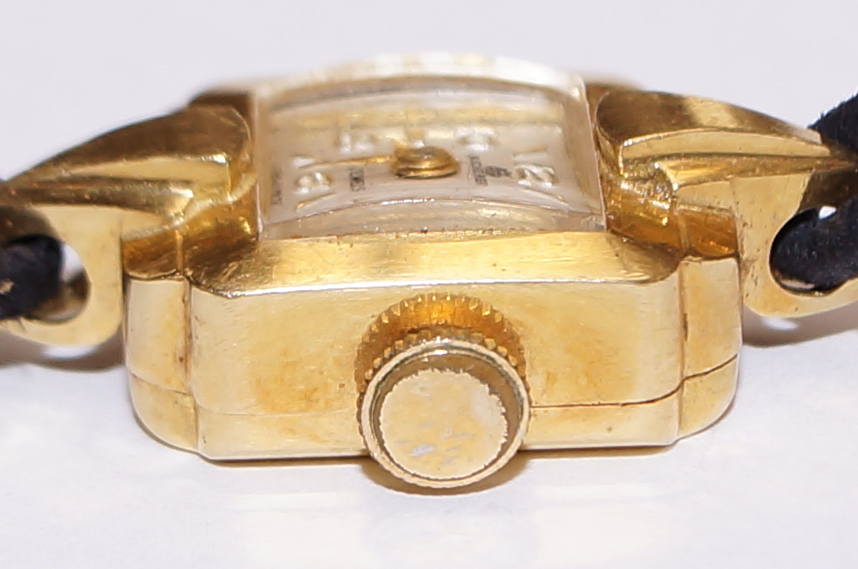 Bucherer 18ct gold cased ladies cocktail watch, ci