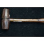 Good quality auctioneer gavel (Possibly Victorian)