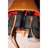 Cased set of binoculars