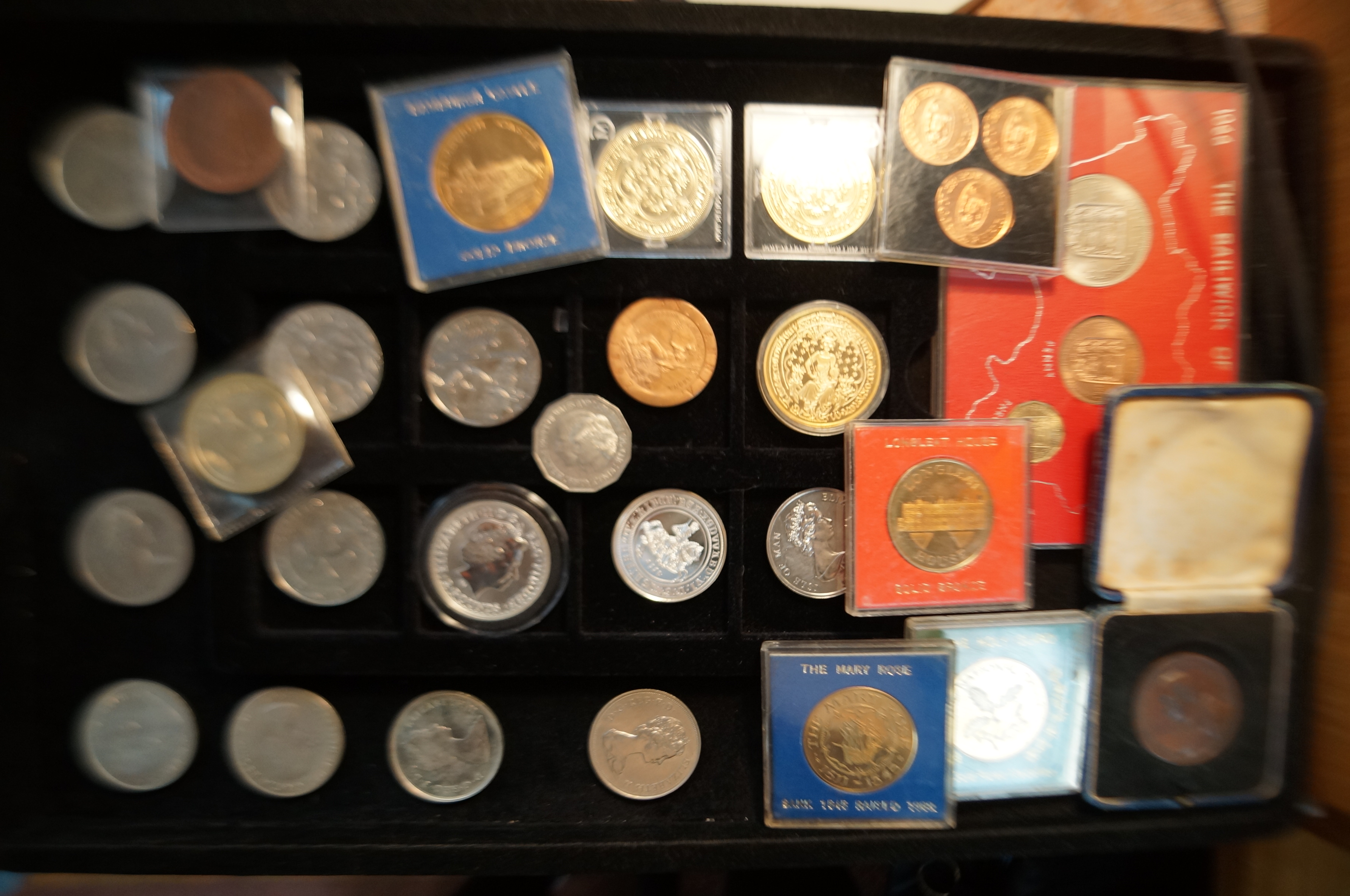 Interesting coin collection to include five pound