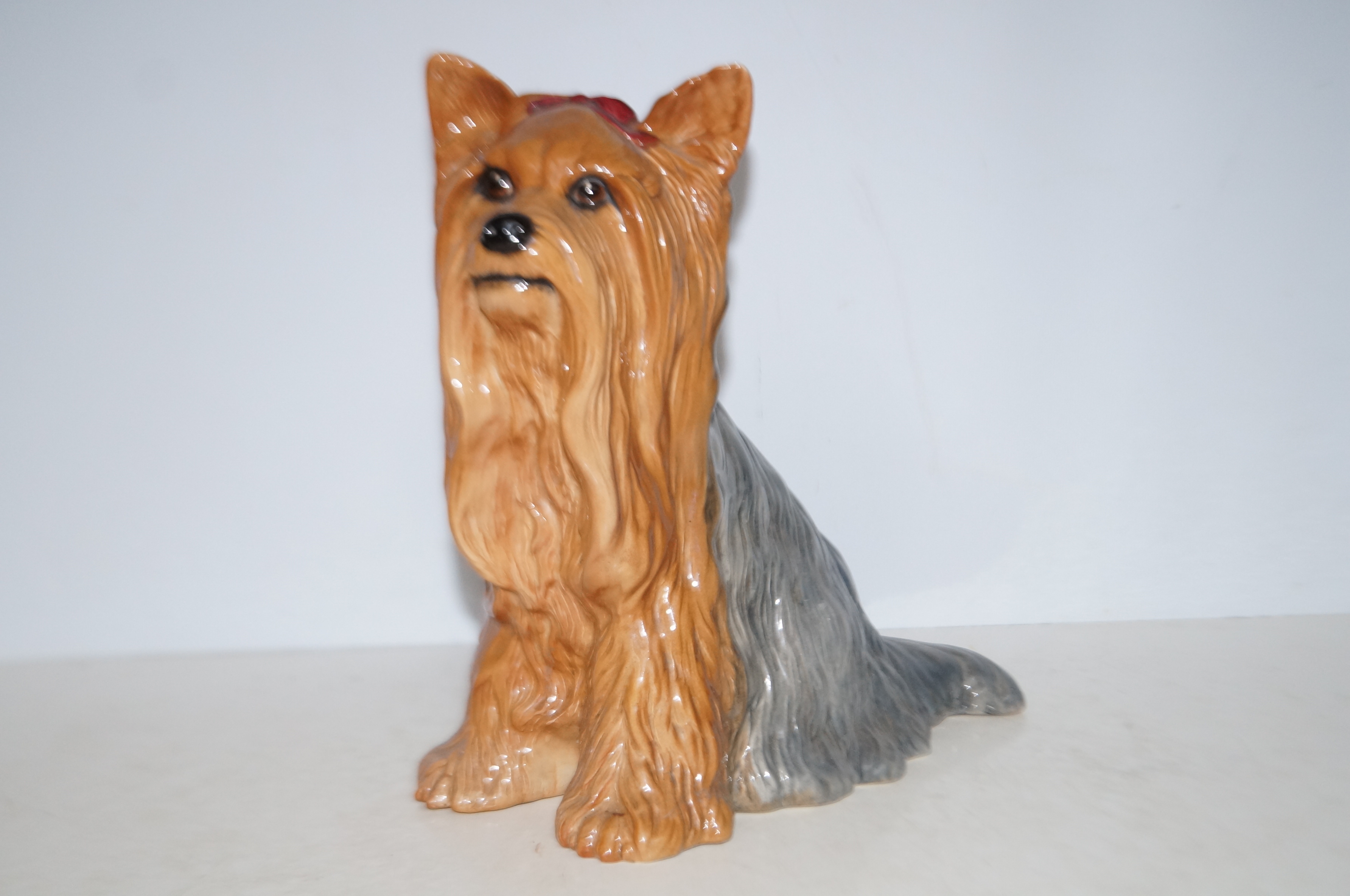 Beswick 2377 Yorkshire terrier Height 27 cm