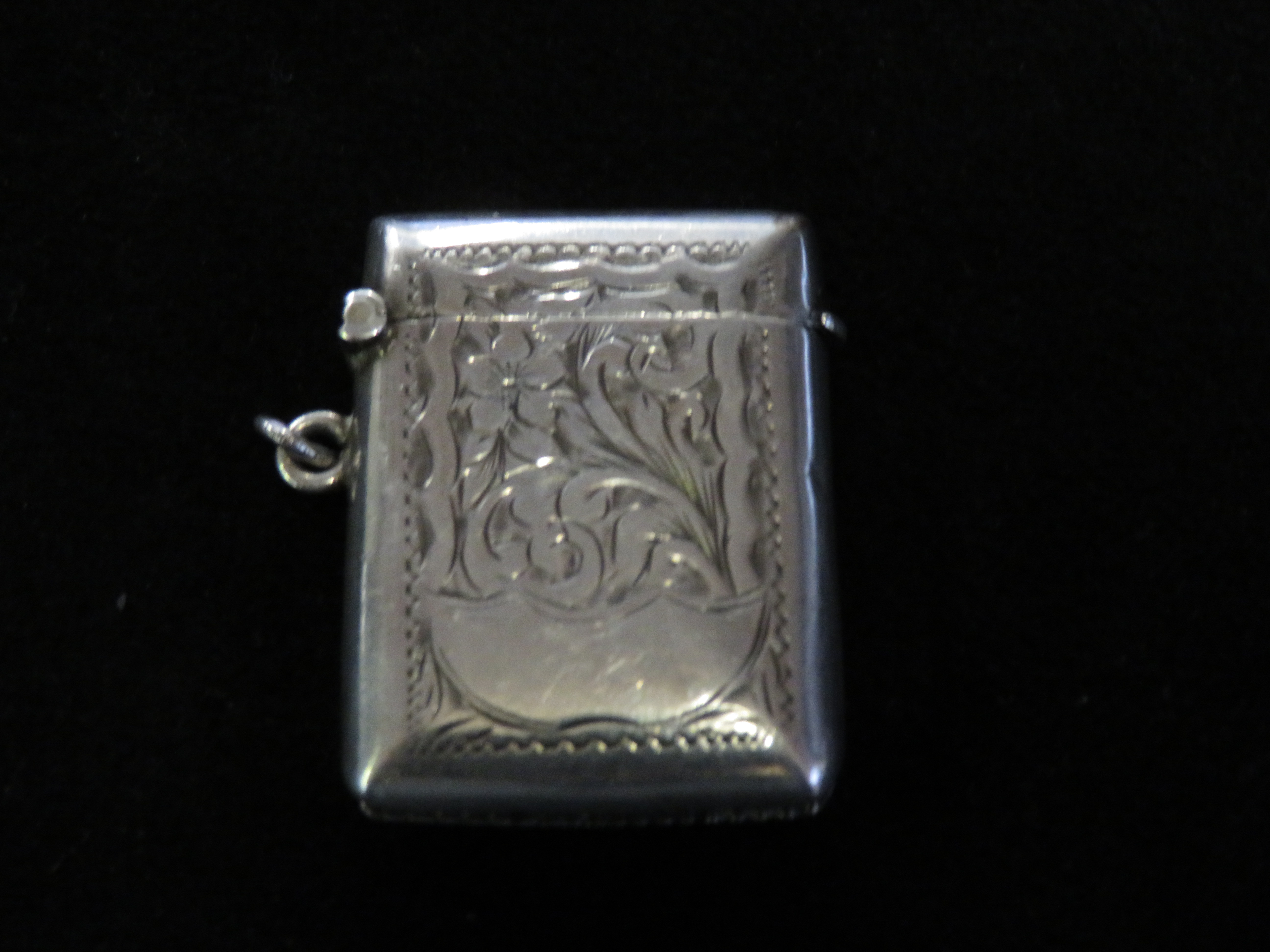 Late Victorian silver vetsa case with vacant carto