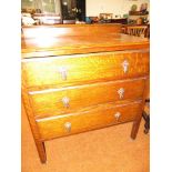 3 Draw chest in oak