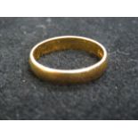 22ct Gold wedding band Weight 4.8g