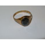 9ct Gold ring set with white stone