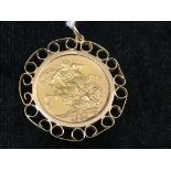 An 1891 sovereign in pendant mount