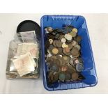 A quantity of coins and bank notes to inc World and GB