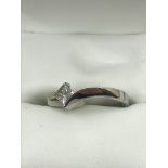 An 18ct princess cut diamond solitaire, approx 0.