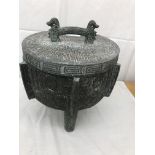 Ice bucket in the form of Archaeistic chinese Ding