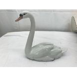A Lladro swan (boxed)
