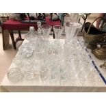 A quantity of crystal & glassware to inc glasses,