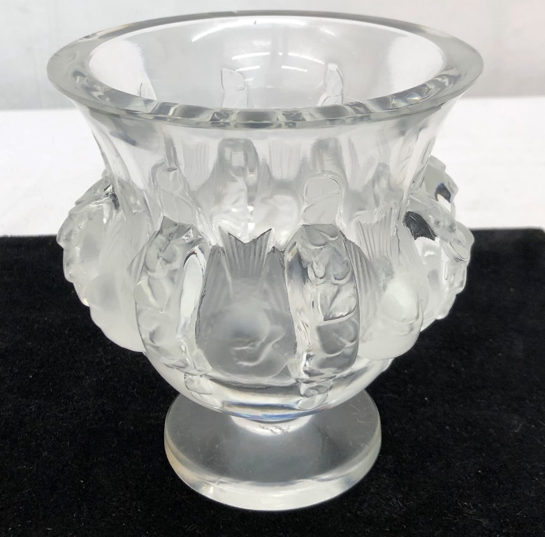 A Lalique vase with bird decoration CONDITION REPORT: The top of the vase has some