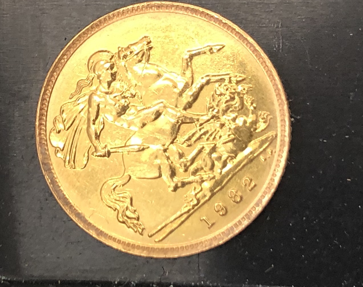 A half sovereign (1982)