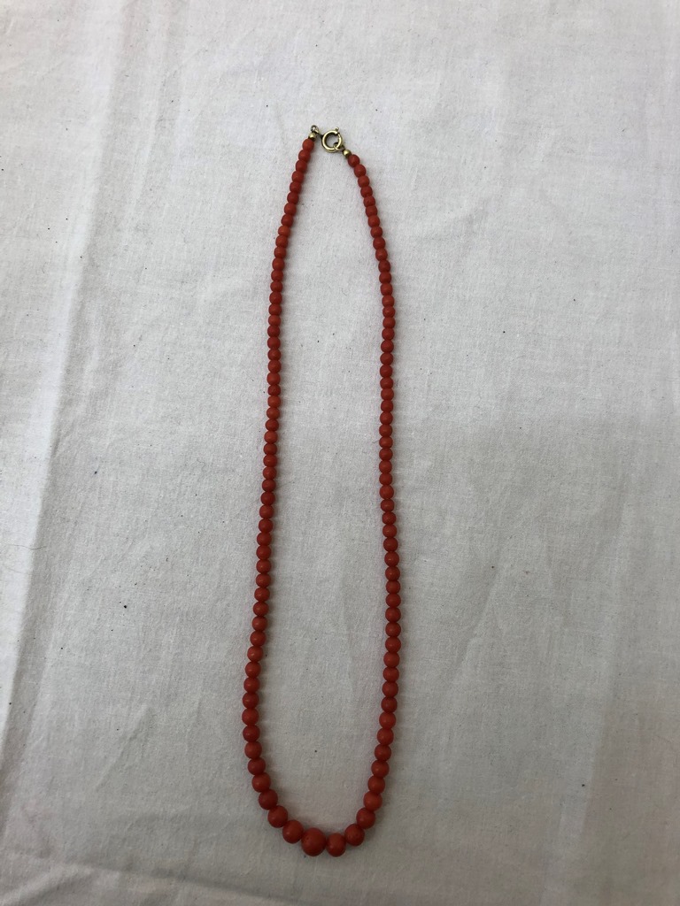 A red coral necklace