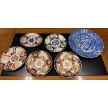 A quantity of ceramic plates to include Imari pattern examples & blue & white charger