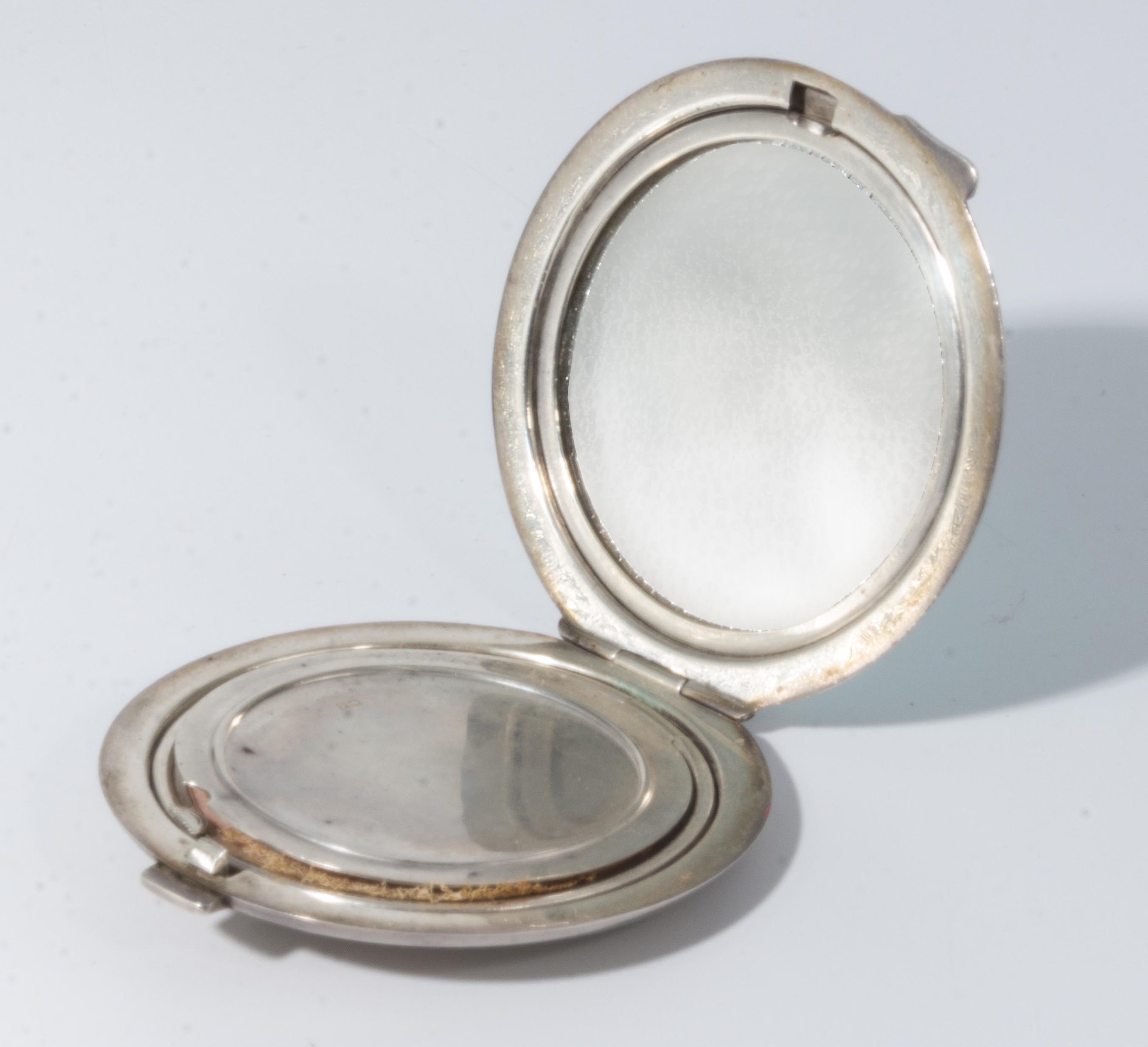 A silver enamel powder compact - Image 2 of 3