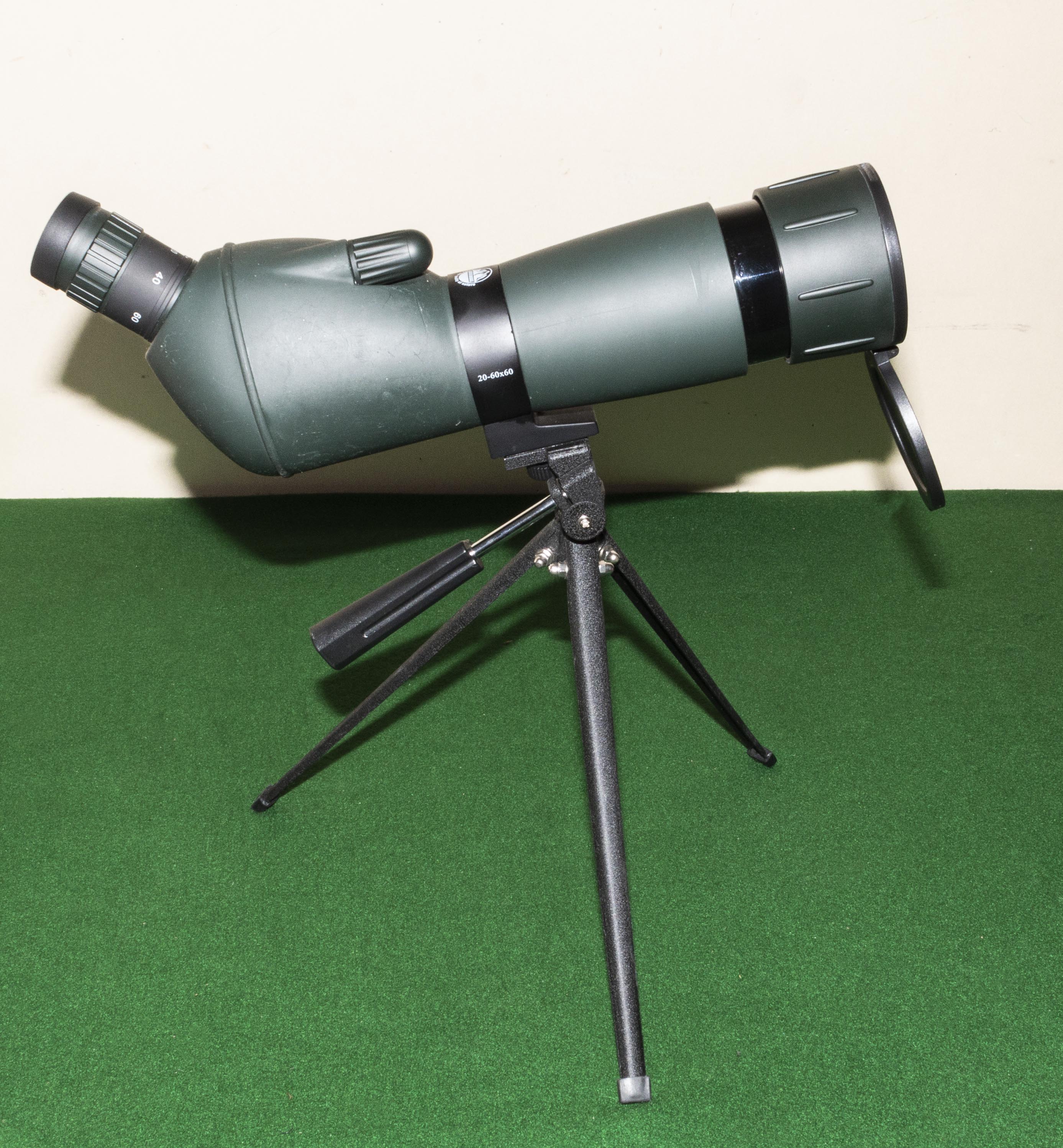 A monoscope and stand