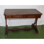 A Victorian mahogany washstand /sidetable.