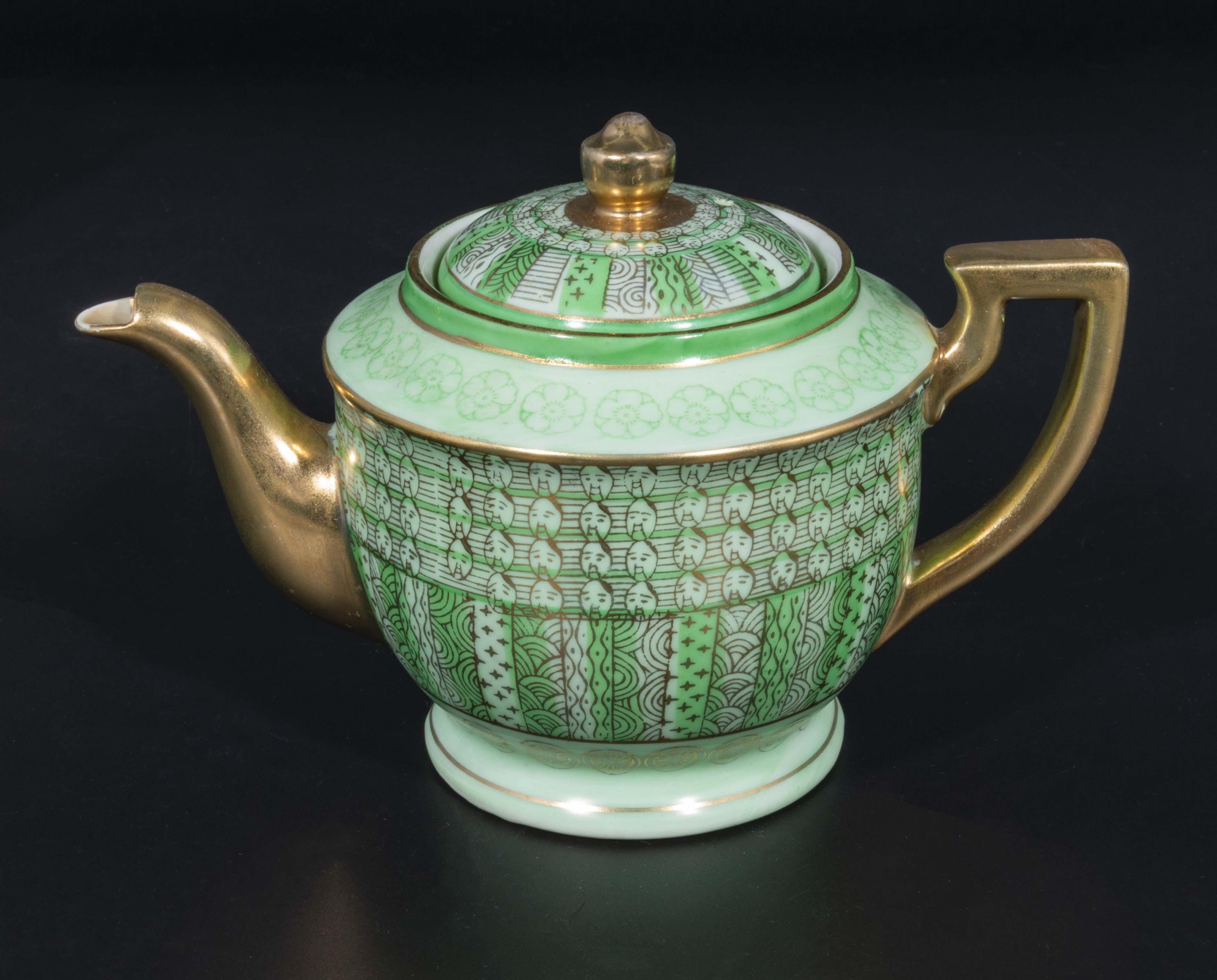 A decorative China tea for two - Bild 8 aus 9