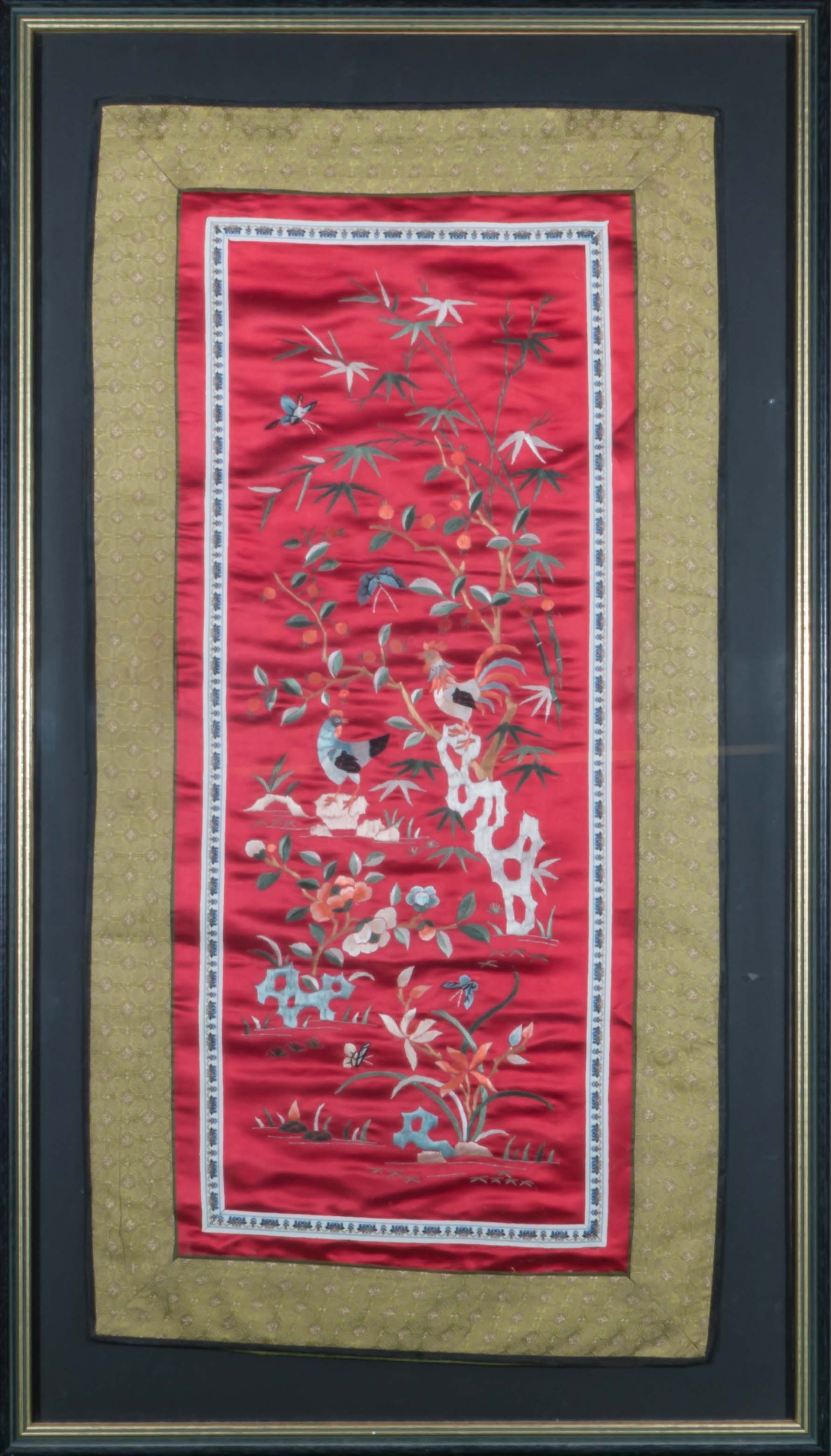 A framed Chinese silk panel together with a framed print - Image 3 of 3