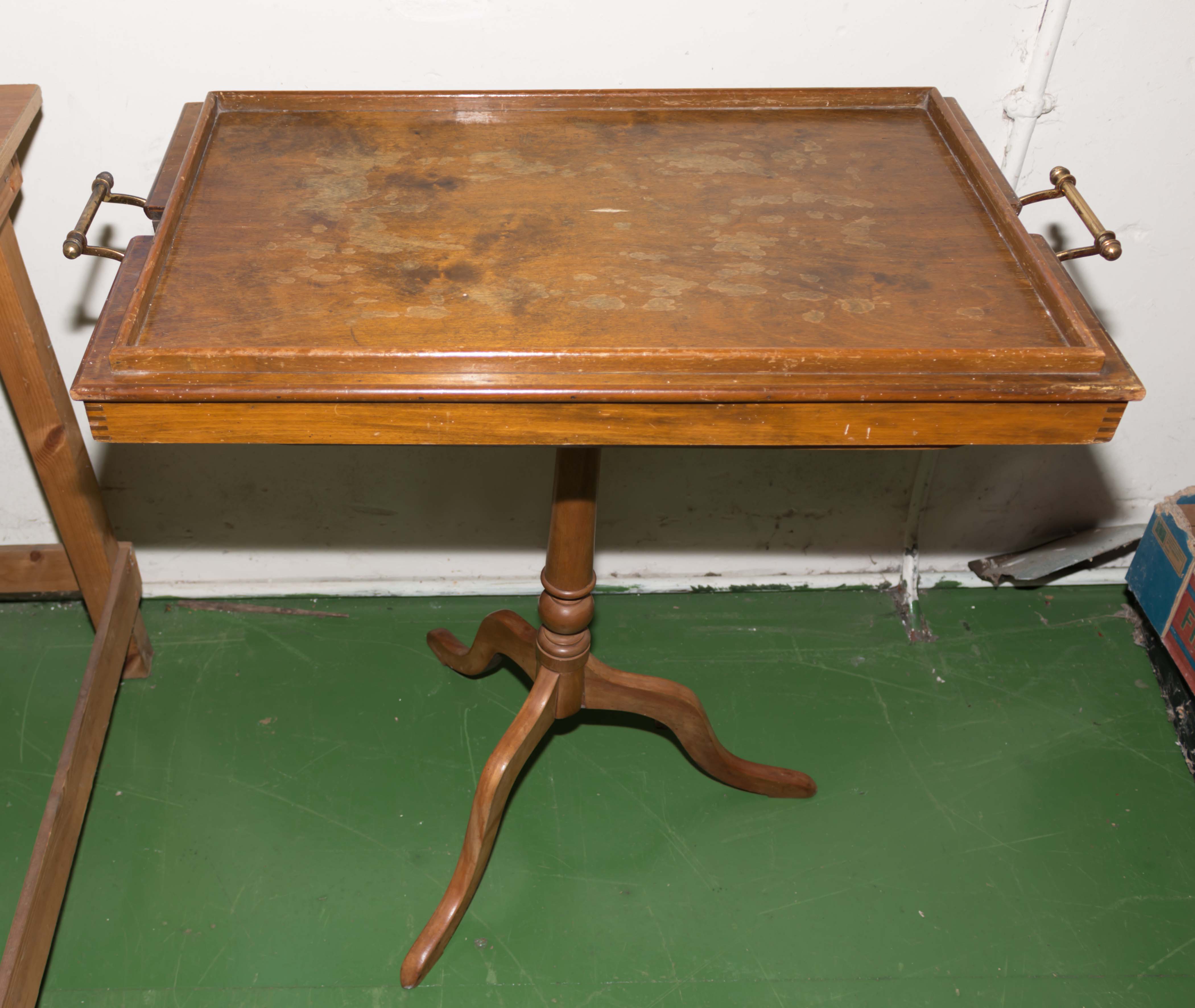 A large tray and a wine table