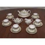 An Aynsley 'Henley' pattern tea service
