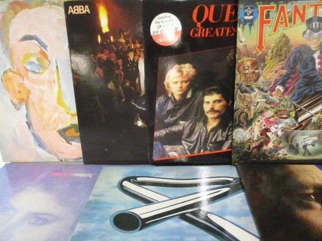 A quantity of late 20th century LPs to include Bob Dylan, Dire Straits, Queen and The Beatles - Image 4 of 4