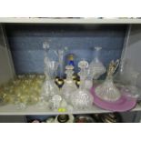 Mixed glassware to include a Venetian decanter and a six glass liqueur set, Moet and Chandon ice