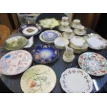 Mixed collectors wall plates and others, together with a Noritake part tea service