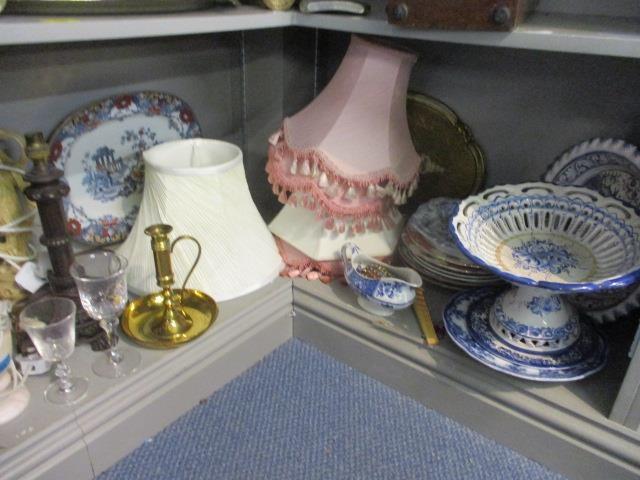 Miscellaneous table lamps and shades, continental ceramics and other items