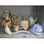 A mixed lot to include Staffordshire flatback figures, Wedgwood ladle, Doulton character jugs and