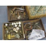 Mixed tools and furniture accessories to include handles, a hammer and other items