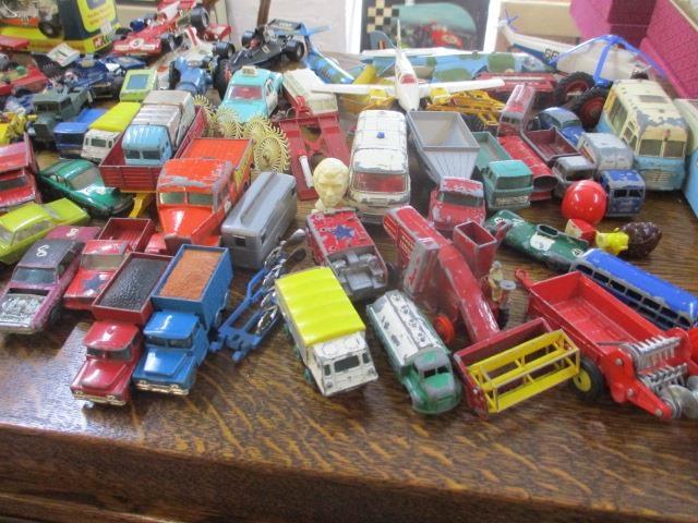 A large mixed lot of toy vehicles to include Corgi McLaren M19A and other items - Image 2 of 3