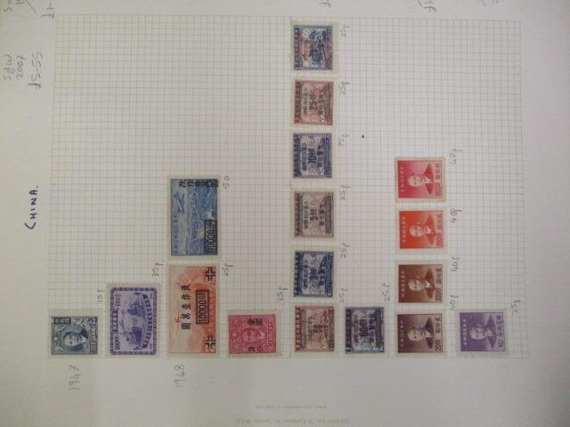 A large worldwide stamp collection contained in nineteen albums, to include three albums of Great - Image 14 of 15