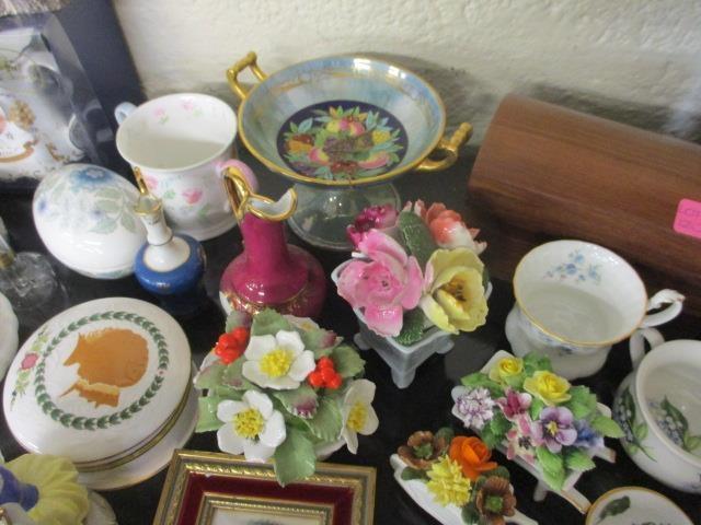 Miscellaneous ceramics to include a green Wedgwood Jasperware trinket box, Hammersley dressing table - Image 7 of 7