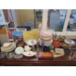 A miscellaneous lot to include Royal Doulton dinner plates and bowls, a terracotta teapot and