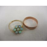 Two 9ct gold rings to include an opal cluster ring A/F