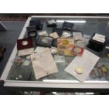 A mixed lot of British and American commemorative coins to include 2004 D-Day landings, Silver and