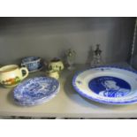 A mixed lot to include Copeland Spode Italian pattern cup and saucer and four side plates, a