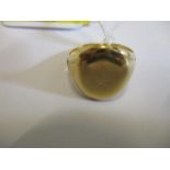 An 18ct gold oval signet ring, 9.04 gms