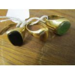 Three 9ct gold signet rings, each set with a coloured stone, 12g