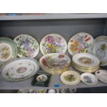 A quantity of limited edition Wedgwood plates for Franklin Porcelain, Flowers of The Year,