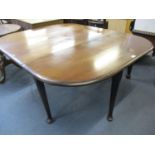 A Georgian mahogany drop leaf table