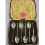 A set of six silver teaspoons, cased